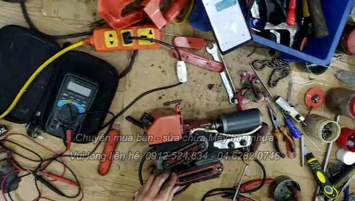 Sửa chữa m&aacute;y h&agrave;n bạt ao nu&ocirc;i t&ocirc;m