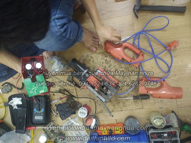 Dịch vụ sửa chữa m&aacute;y h&agrave;n bạt HDPE ao nu&ocirc;i t&ocirc;m